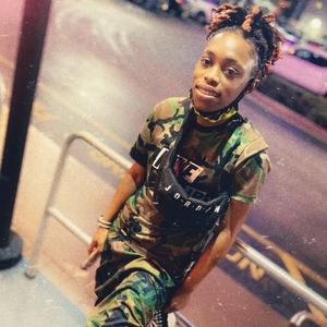 Meet your Posher, Jasmin